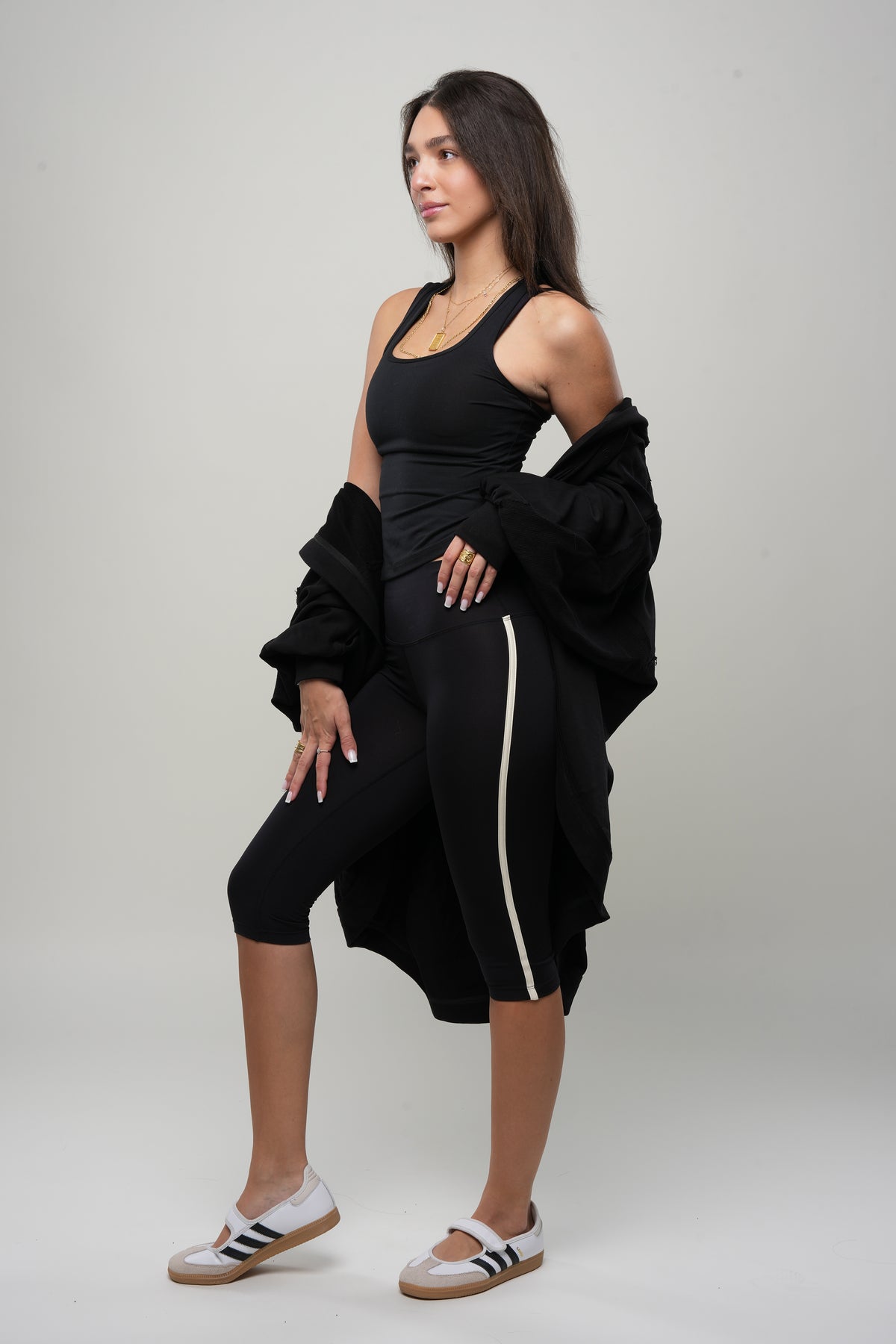 Cozy Essential - Black
